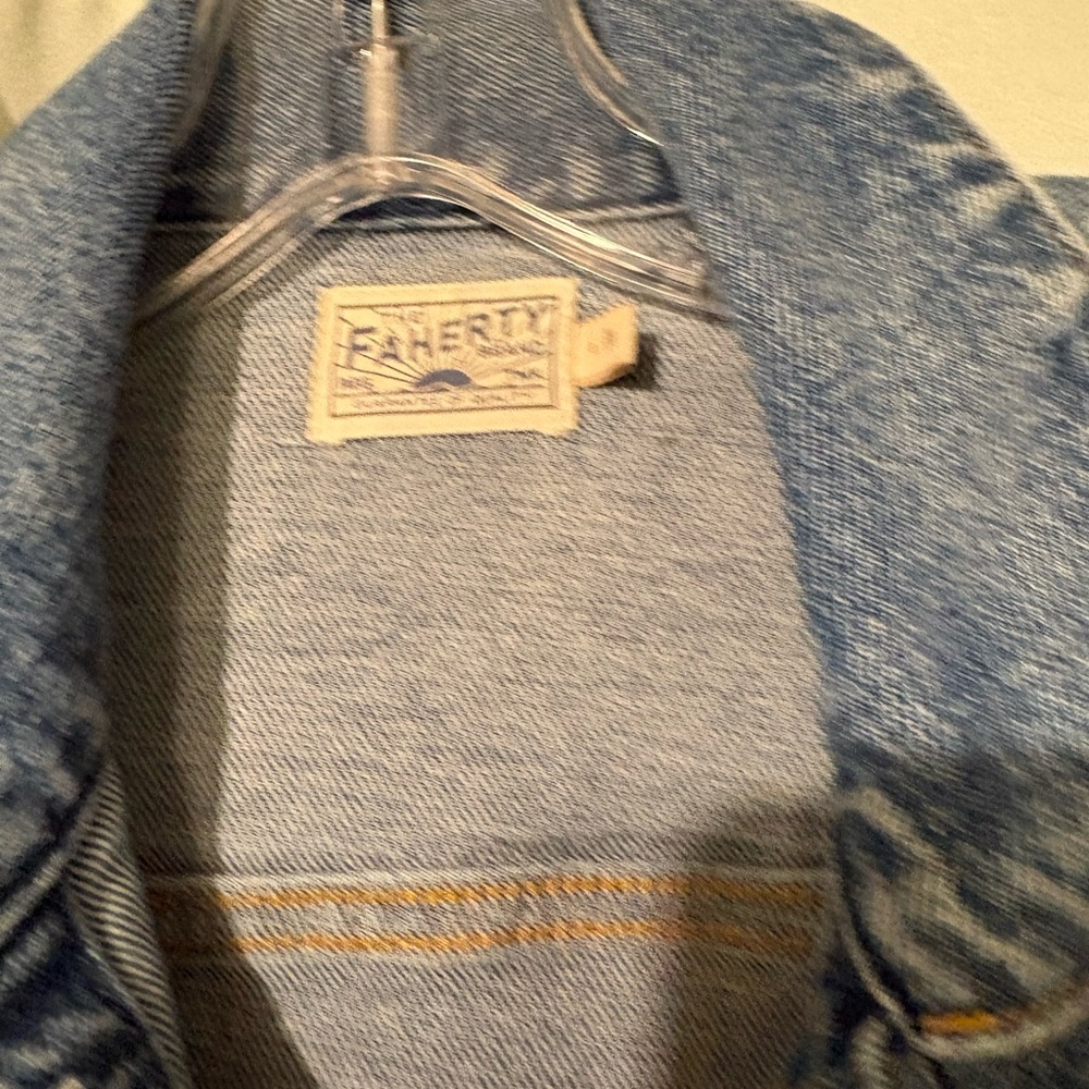 Faherty Blue Denim shirt dress Button-Front structured waist medium wash - Picture 4 of 6